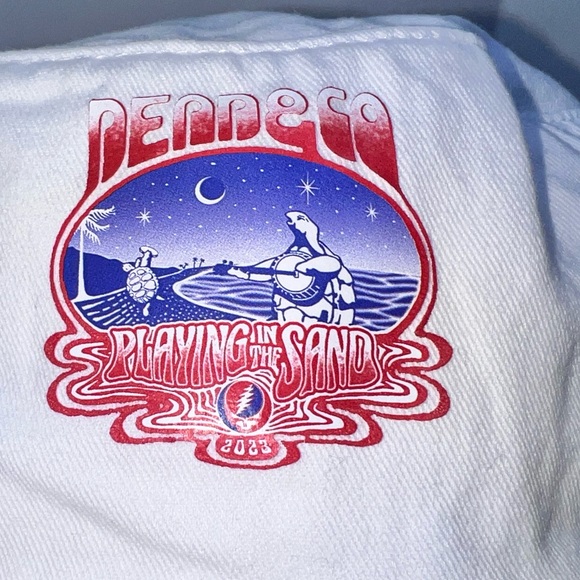 NWOT-Dead & Co Playing In The Sand 2023 White Cotton Bucket Hat, Official Merch - Picture 2 of 8